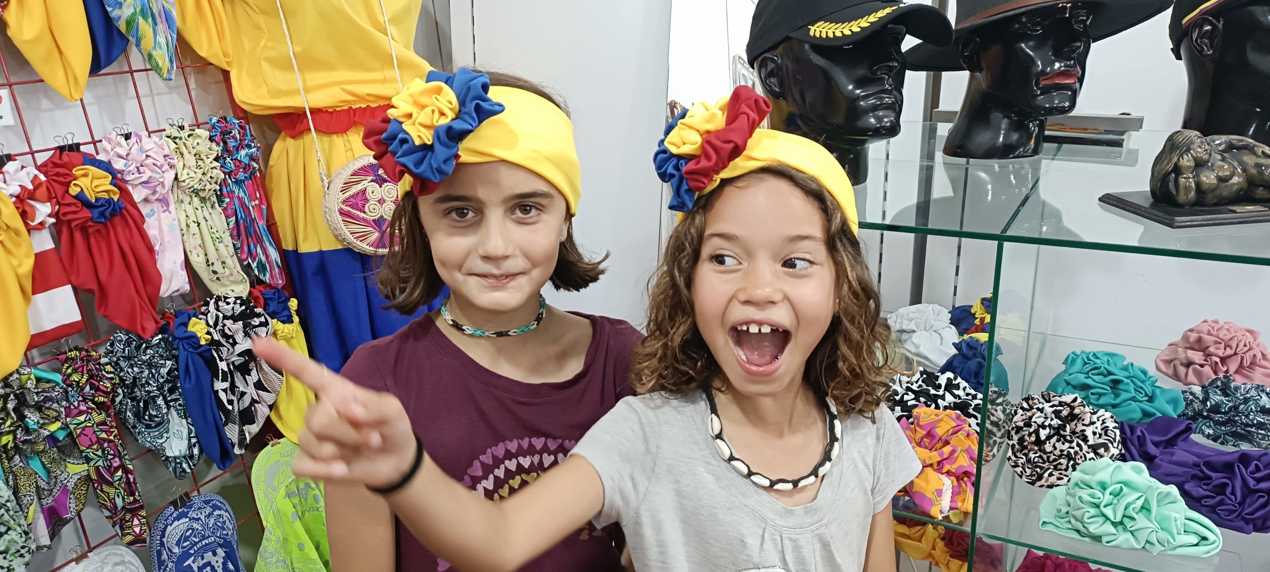 IMG_20250806_173833 filter: 0; jpegRotation: 0; fileterIntensity: 0.000000; filterMask: 0; module:1facing:0; 
hw-remosaic: 0; 
touch: (-1.0, -1.0); 
modeInfo: ; 
sceneMode: Night; 
cct_value: 0; 
AI_Scene: (0, -1); 
aec_lux: 0.0; 
hist255: 0.0; 
hist252~255: 0.0; 
hist0~15: 0.0;